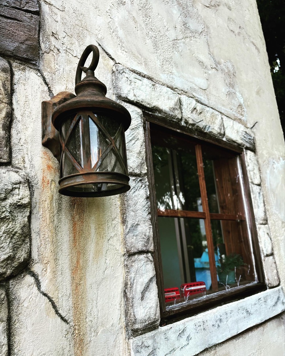 4FAF76C4-A1E0-44FB-A5BE-82A2C7BB506D